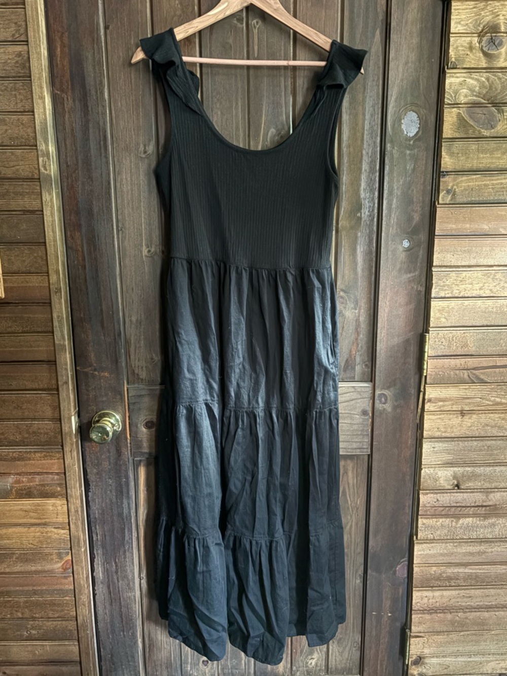 GAP Black Tiered Maxi Dress with Ruffle Shoulders- Size Large - Picture 2 of 10